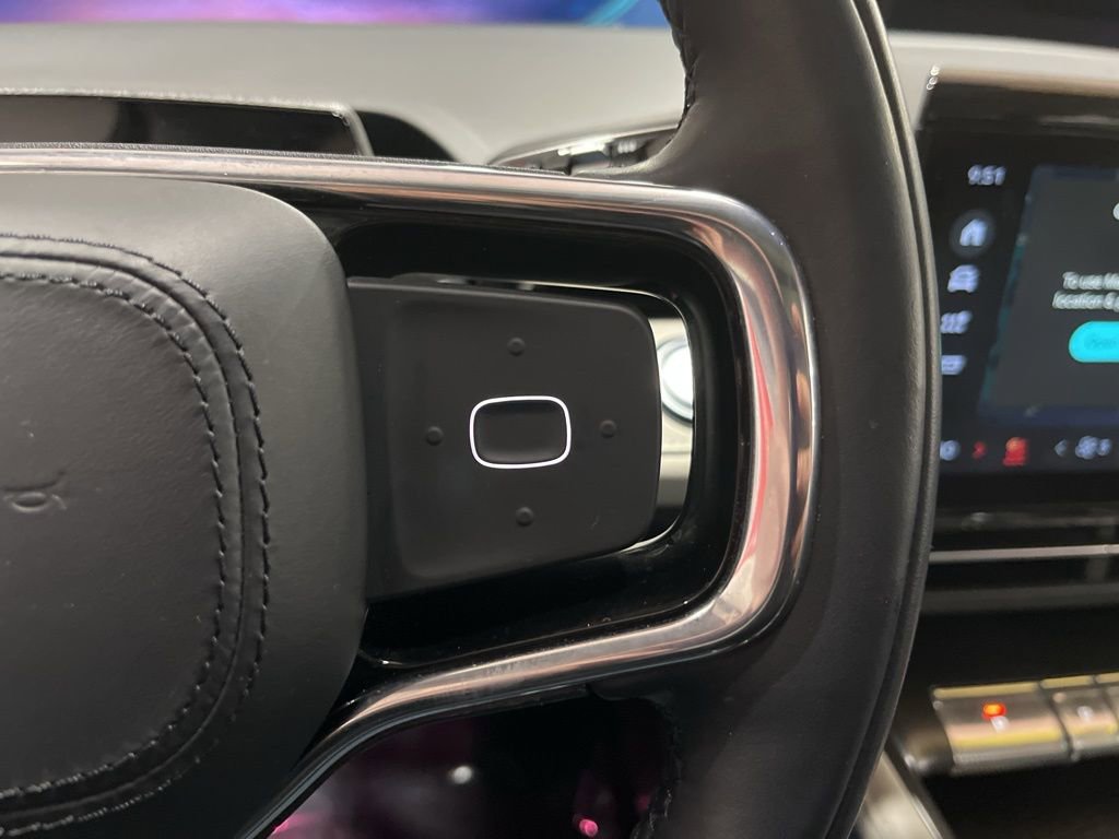 Used 2025 Lincoln Nautilus Reserve image 29