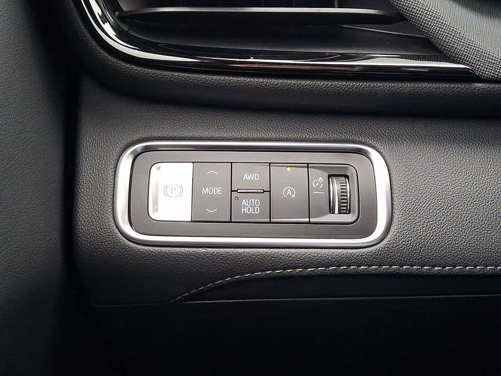 New 2026 Buick Enclave Preferred w/ Super Cruise Package image 17