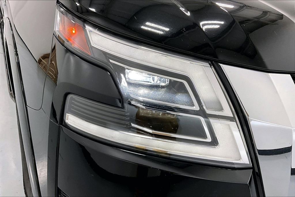 Used 2022 Nissan Armada SL RWD image 37