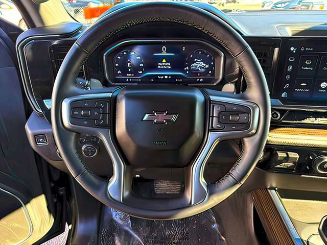 Used 2024 Chevrolet Silverado 1500 RST w/ Convenience Package II AWD/4WD image 22