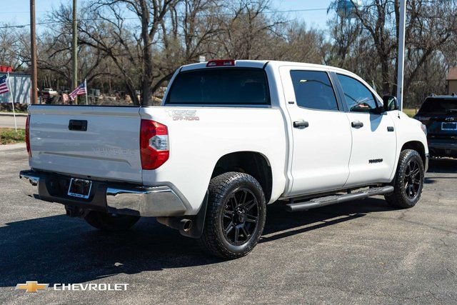 Used 2019 Toyota Tundra SR5 w/ SR5 Upgrade Package image 6