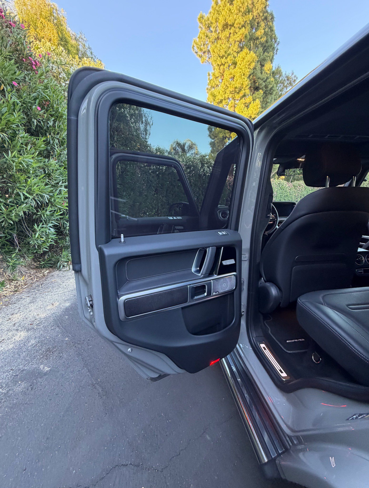 Used 2023 Mercedes-Benz G 550 image 7