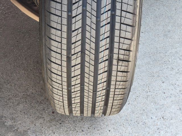 Used 2025 Ford Maverick XLT w/ Equipment Group 302A image 18