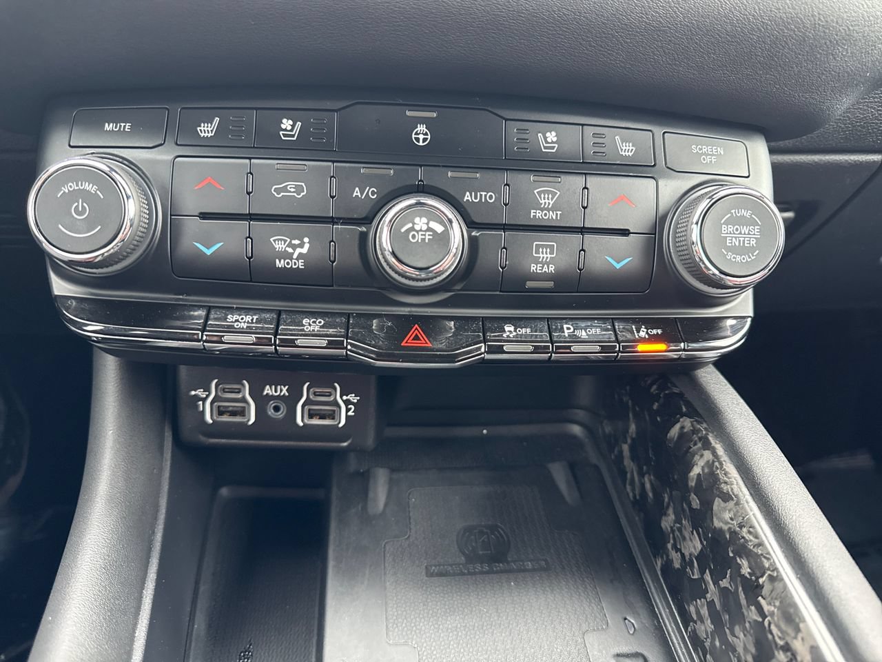 Used 2024 Dodge Durango R/T AWD/4WD image 23