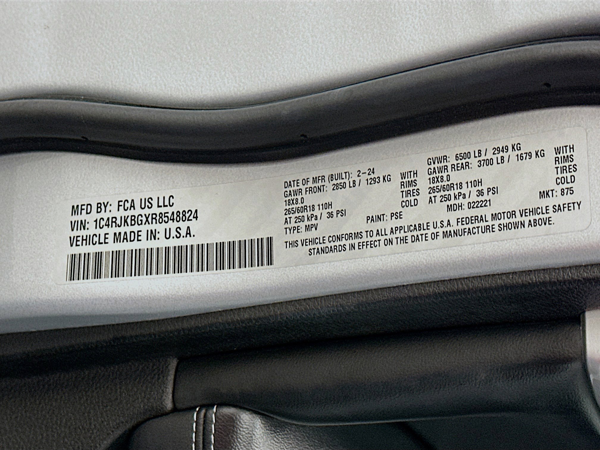 Used 2024 Jeep Grand Cherokee L Limited w/ Luxury Tech Group II image 12