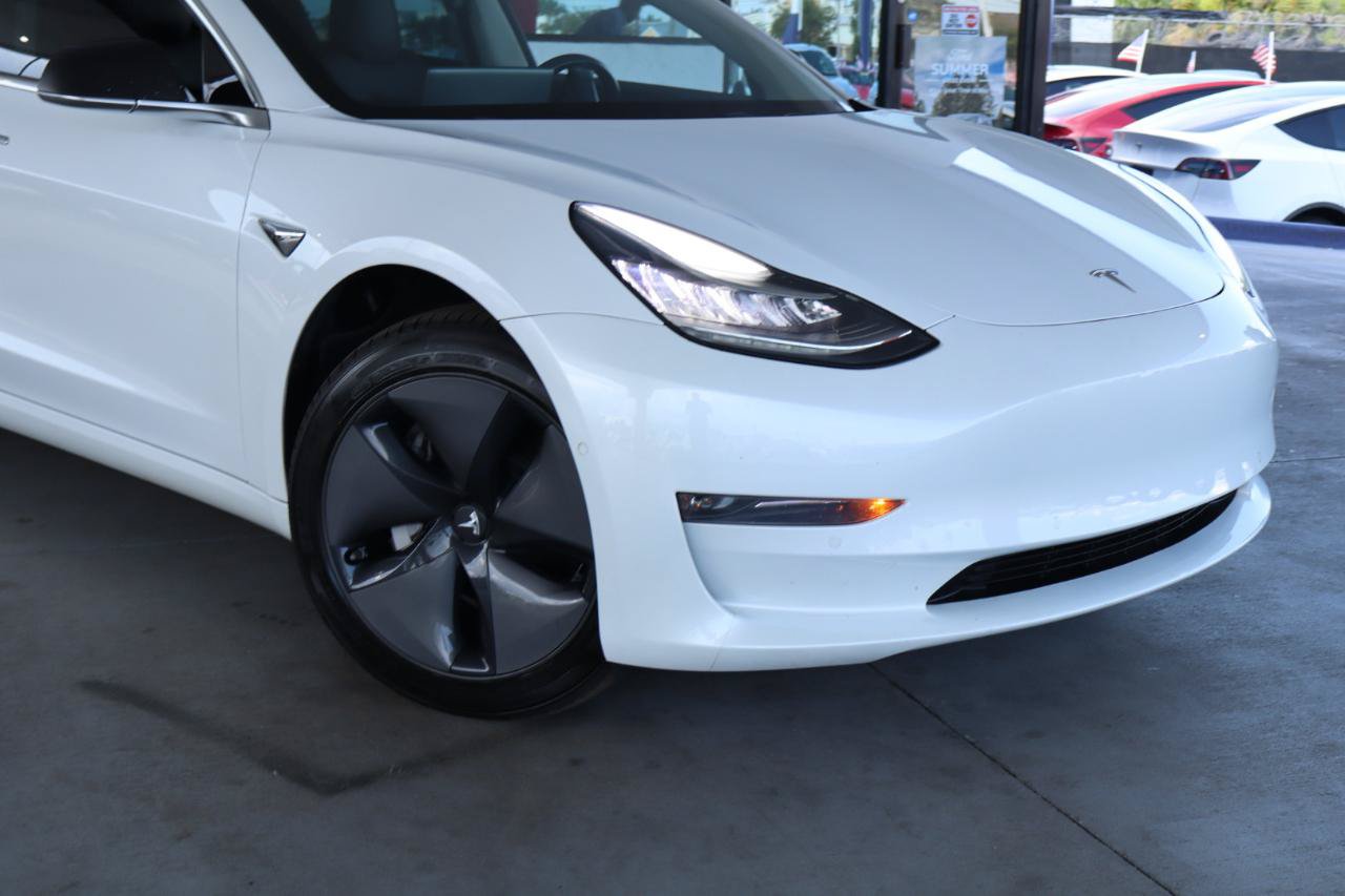 Used 2018 Tesla Model 3 Long Range RWD image 2