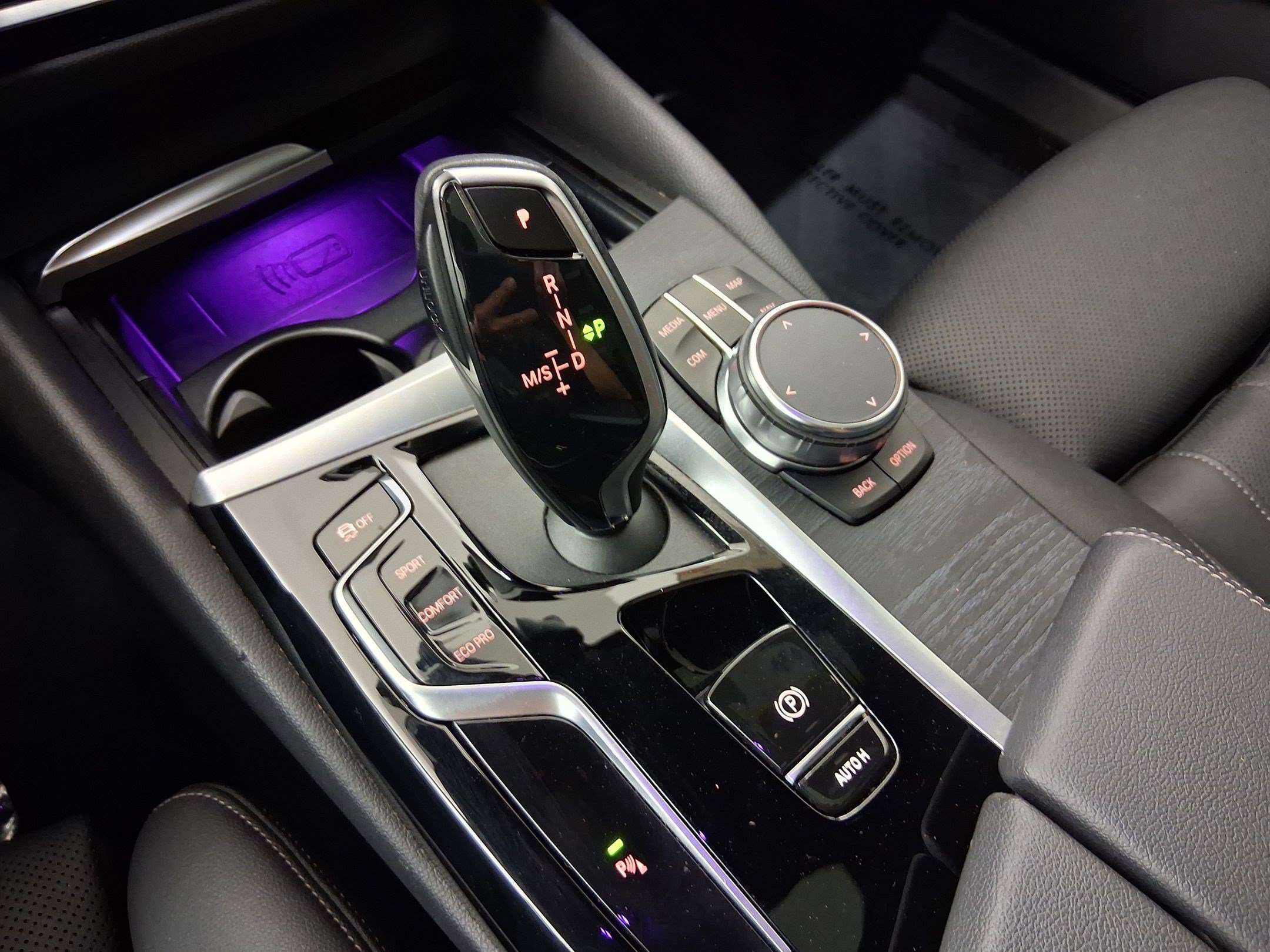 Certified 2023 BMW 530i w/ Premium Package RWD image 16