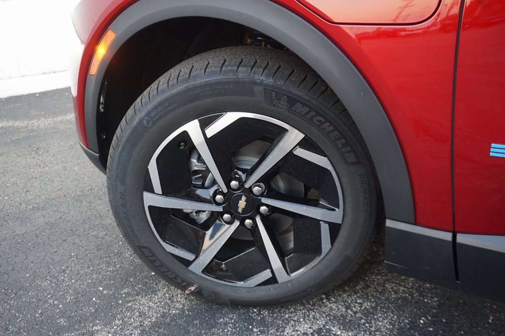 New 2026 Chevrolet Equinox EV LT image 26