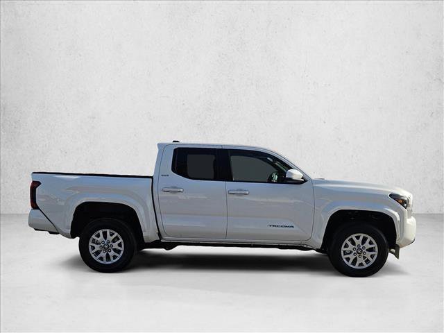 Used 2024 Toyota Tacoma SR5 image 4