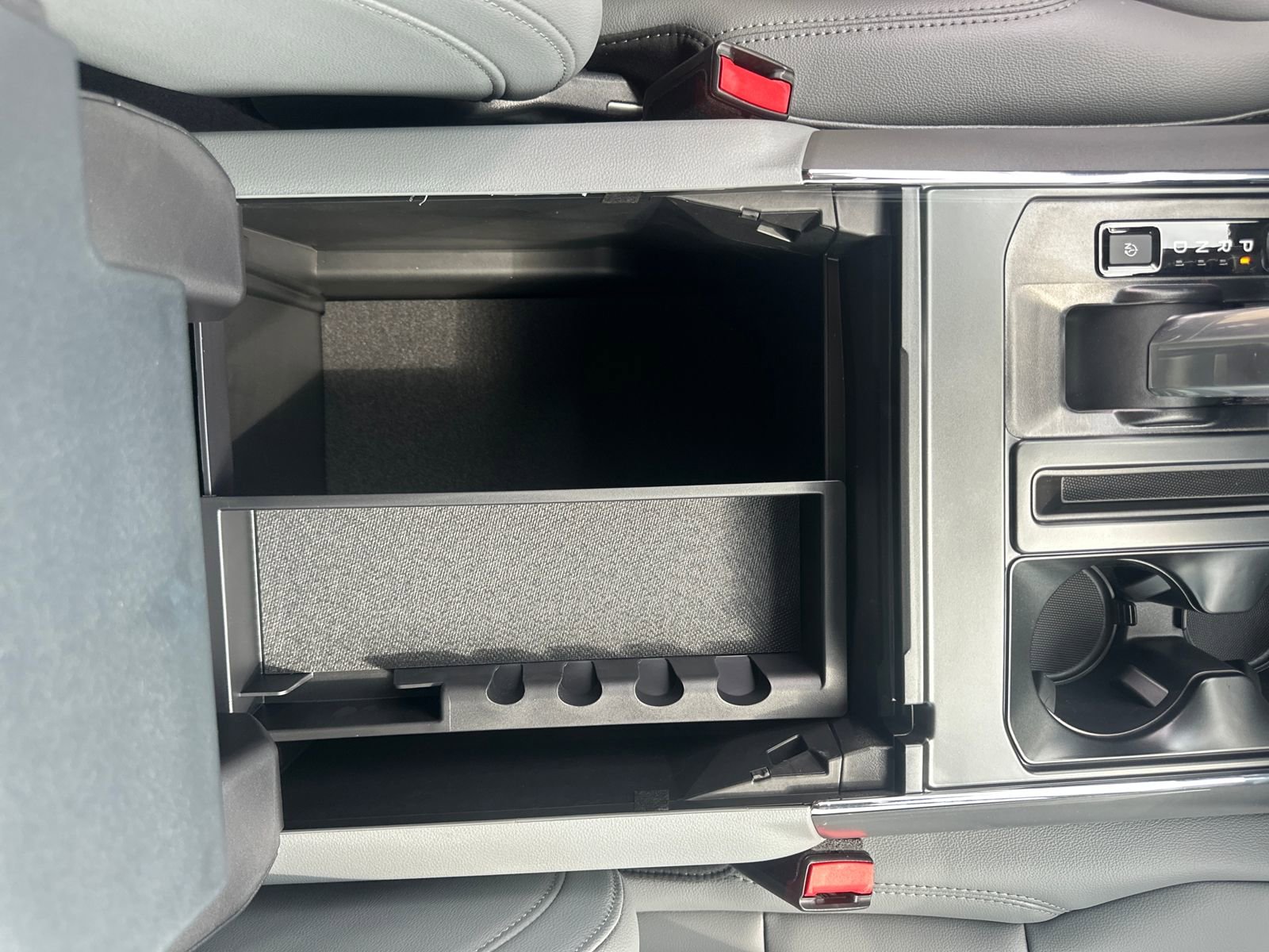 New 2025 Ford F150 Lightning Flash image 24