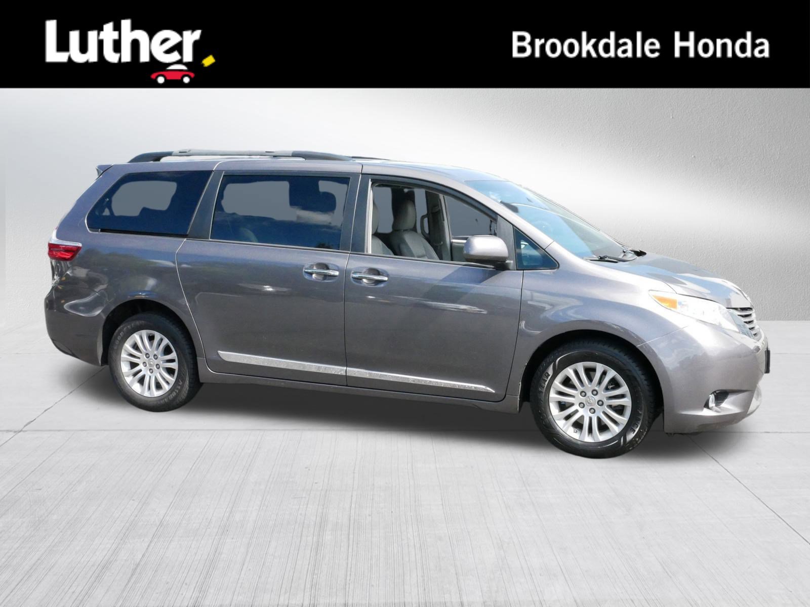 Used 2015 Toyota Sienna XLE