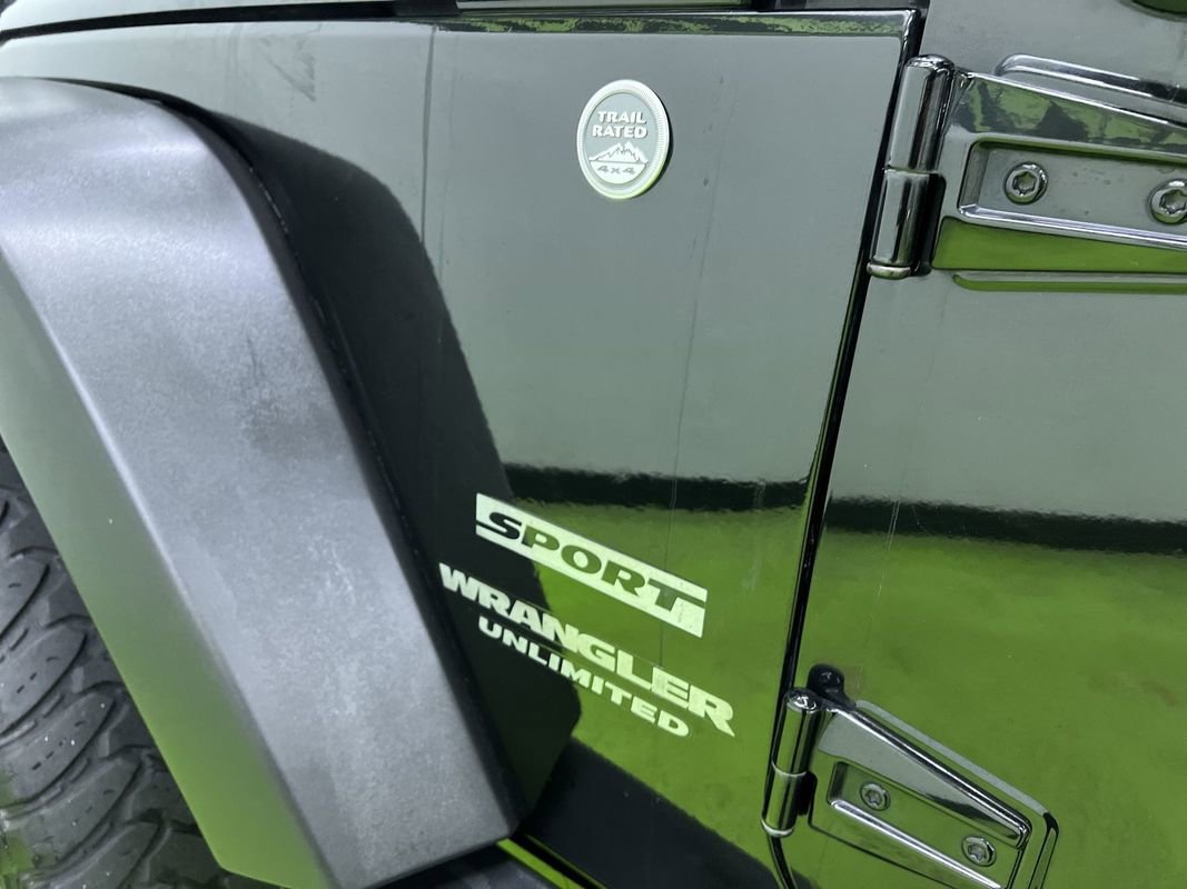 Used 2015 Jeep Wrangler Unlimited Sport w/ Quick Order Package 24S AWD/4WD image 13