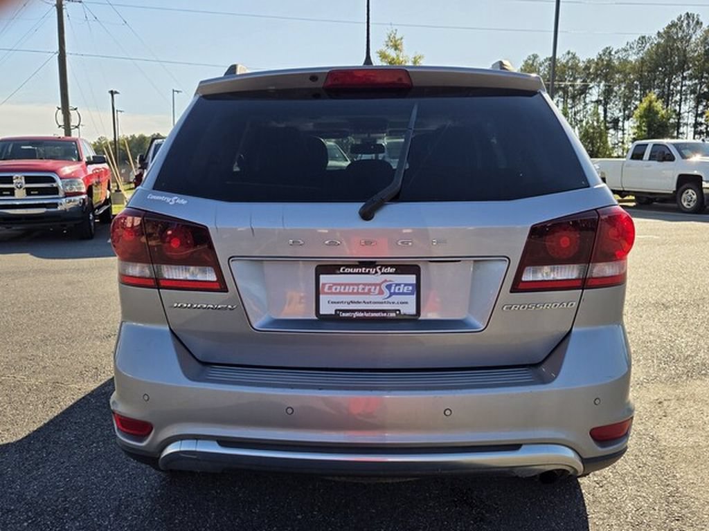 Used 2020 Dodge Journey Crossroad w/ Popular Equipment Group FWD image 10
