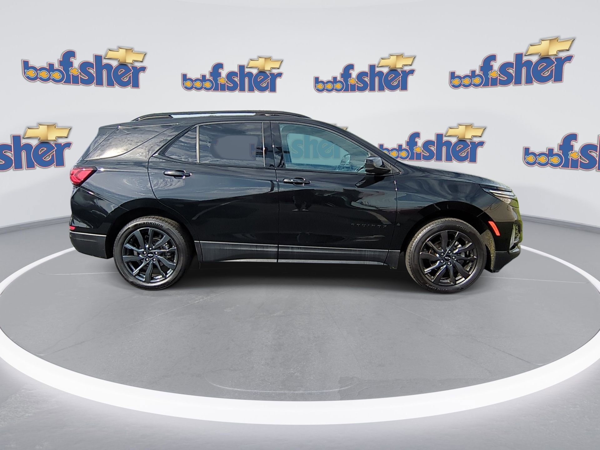Used 2022 Chevrolet Equinox RS AWD/4WD image 2