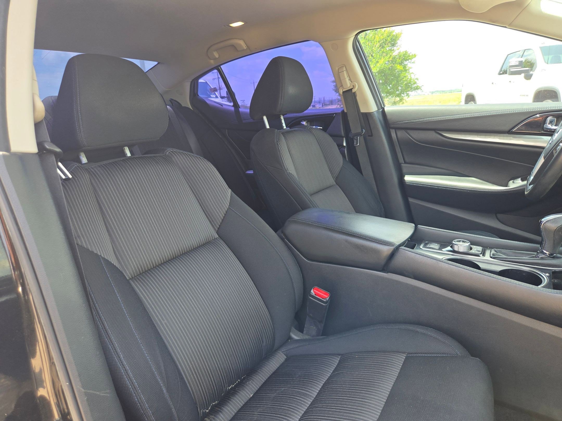 Used 2020 Nissan Maxima 3.5 S w/ Floor Mat Group FWD image 25