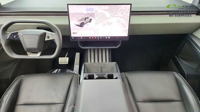 Used 2024 Tesla Cybertruck AWD Crew Cab image 17