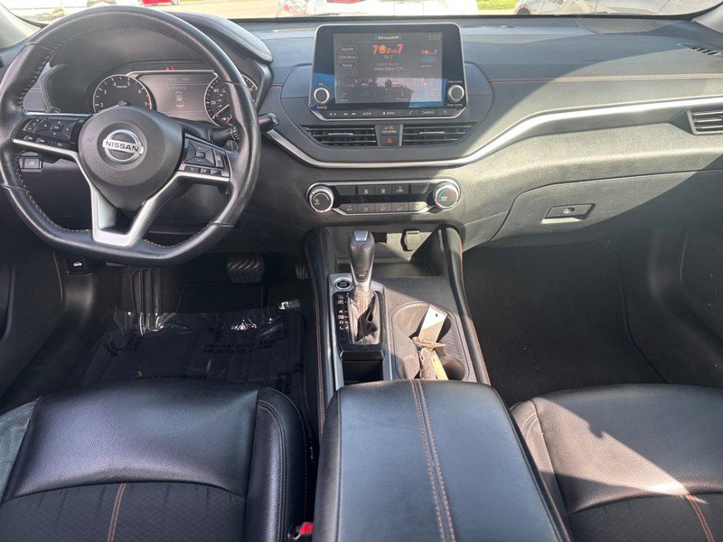 Used 2021 Nissan Altima 2.5 SR FWD image 13