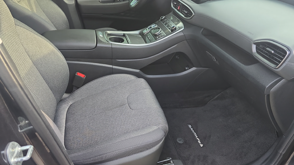 Used 2022 Hyundai Santa Fe SEL AWD/4WD image 13