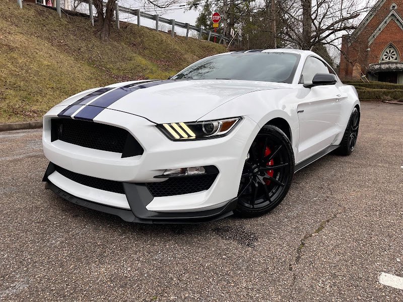 Used 2016 Ford Mustang Shelby GT350 w/ Technology Package image 52