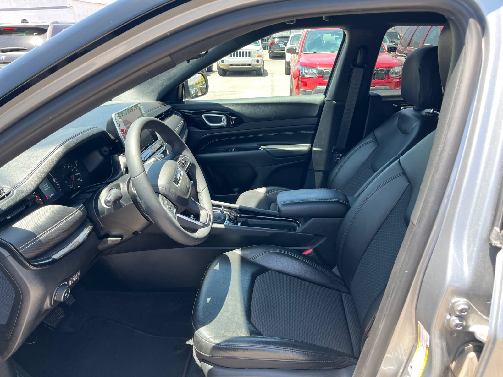Certified 2022 Jeep Compass Latitude AWD/4WD image 14