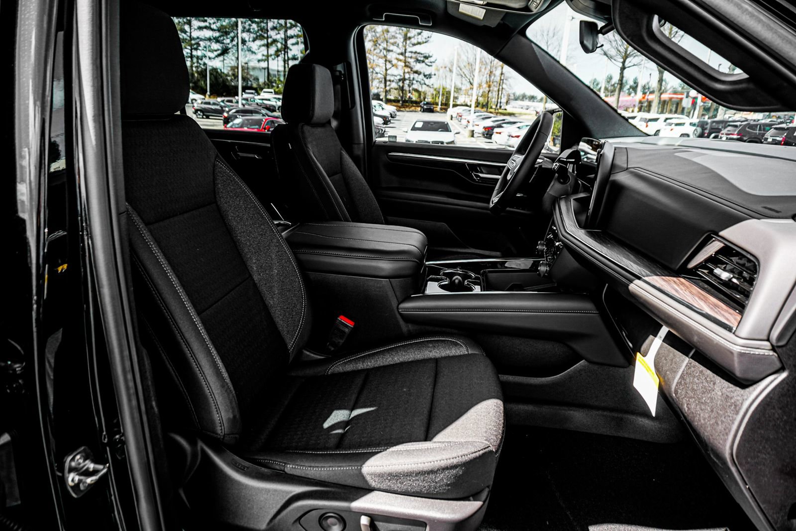 New 2026 Chevrolet Tahoe LS image 18