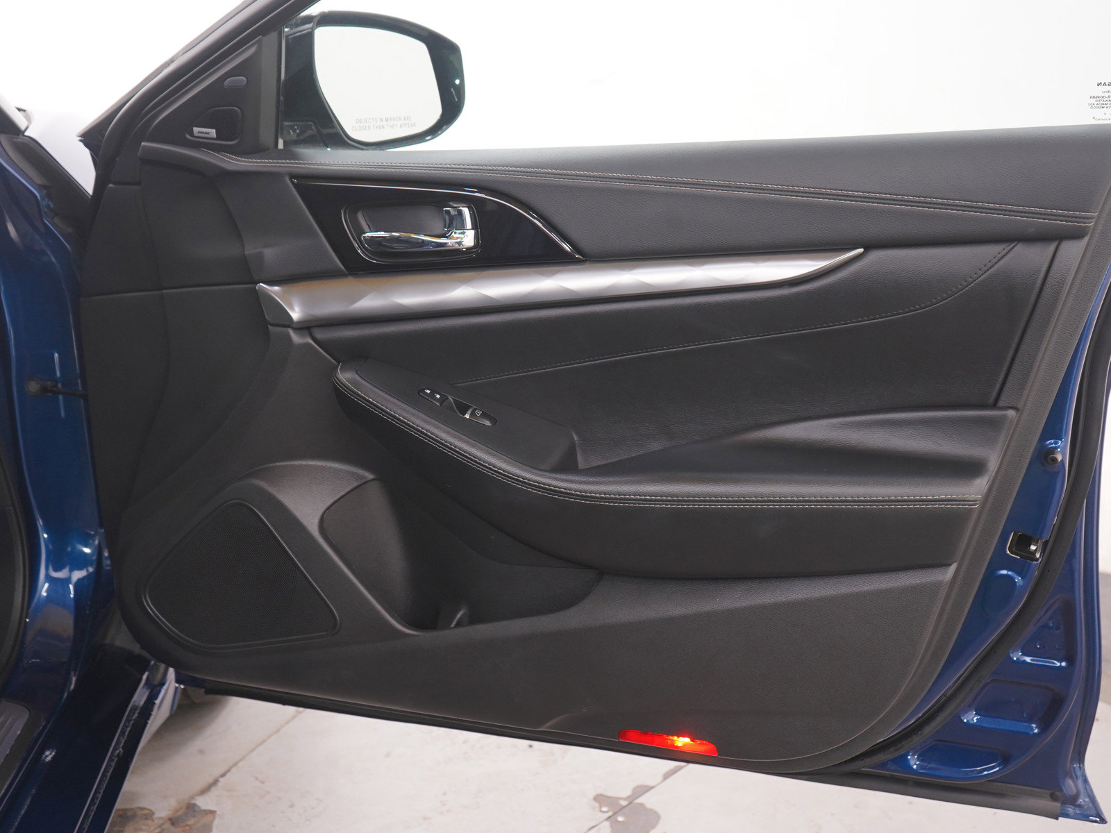 Used 2022 Nissan Maxima SL image 9