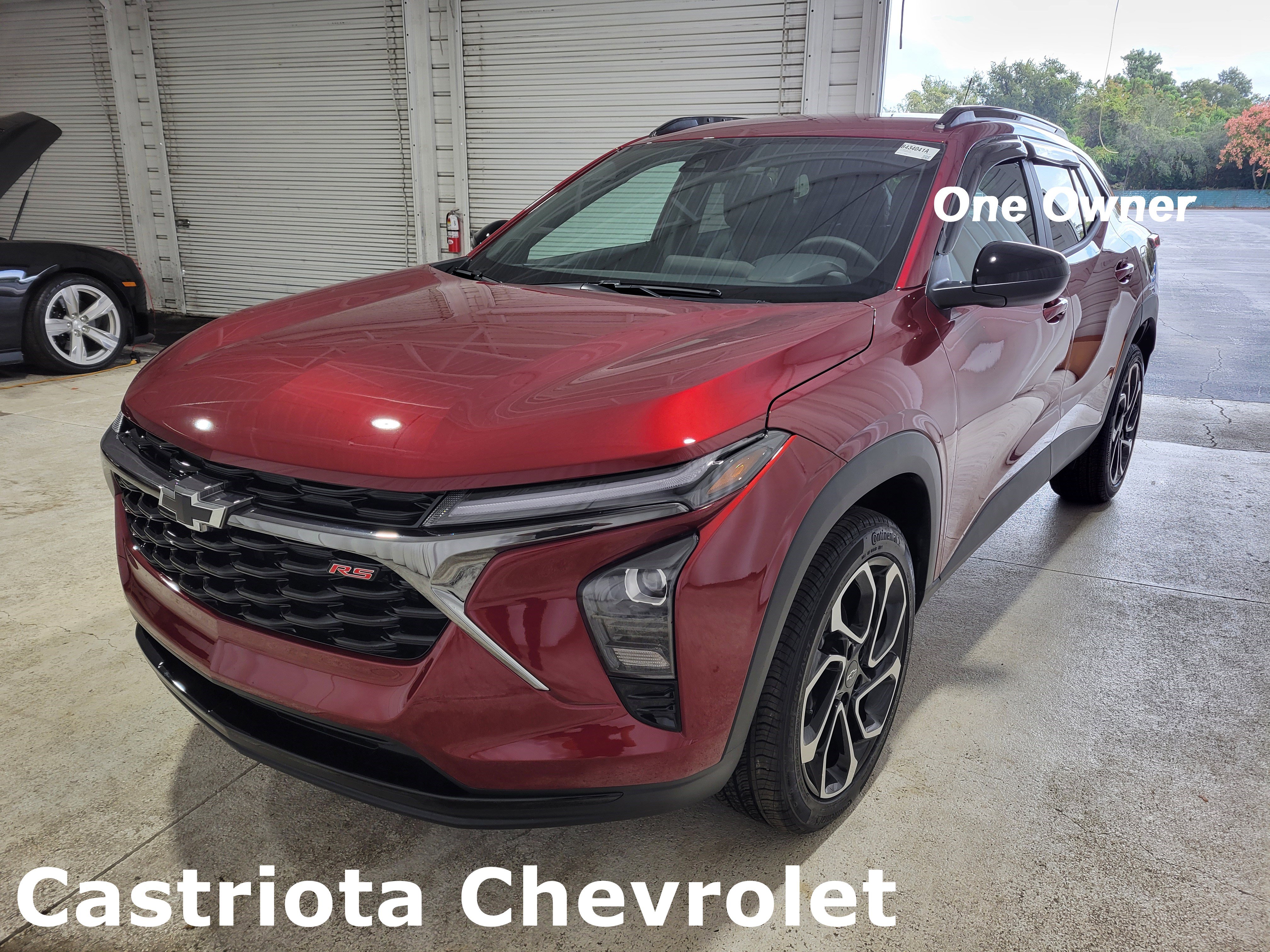 Used 2025 Chevrolet Trax RS w/ Driver Confidence Package