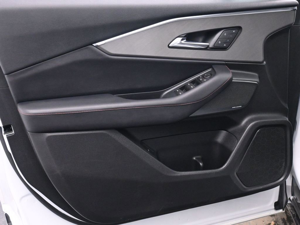 Used 2024 Acura ZDX A-Spec image 10