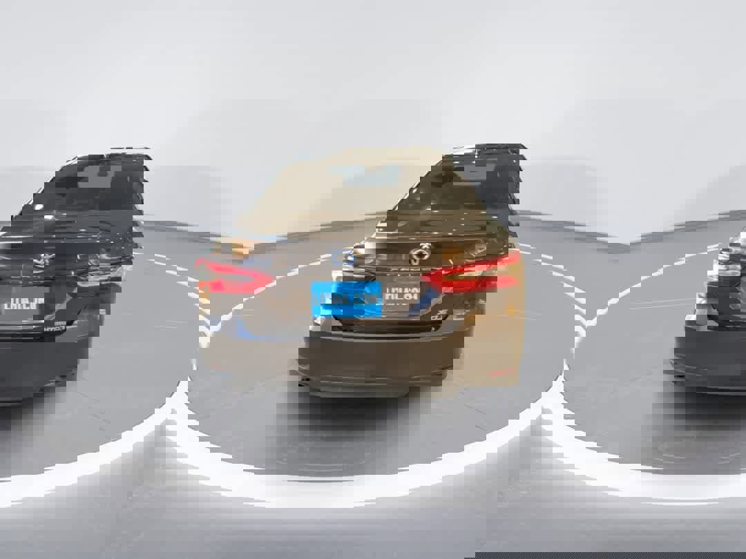 Used 2018 Toyota Camry XLE image 7