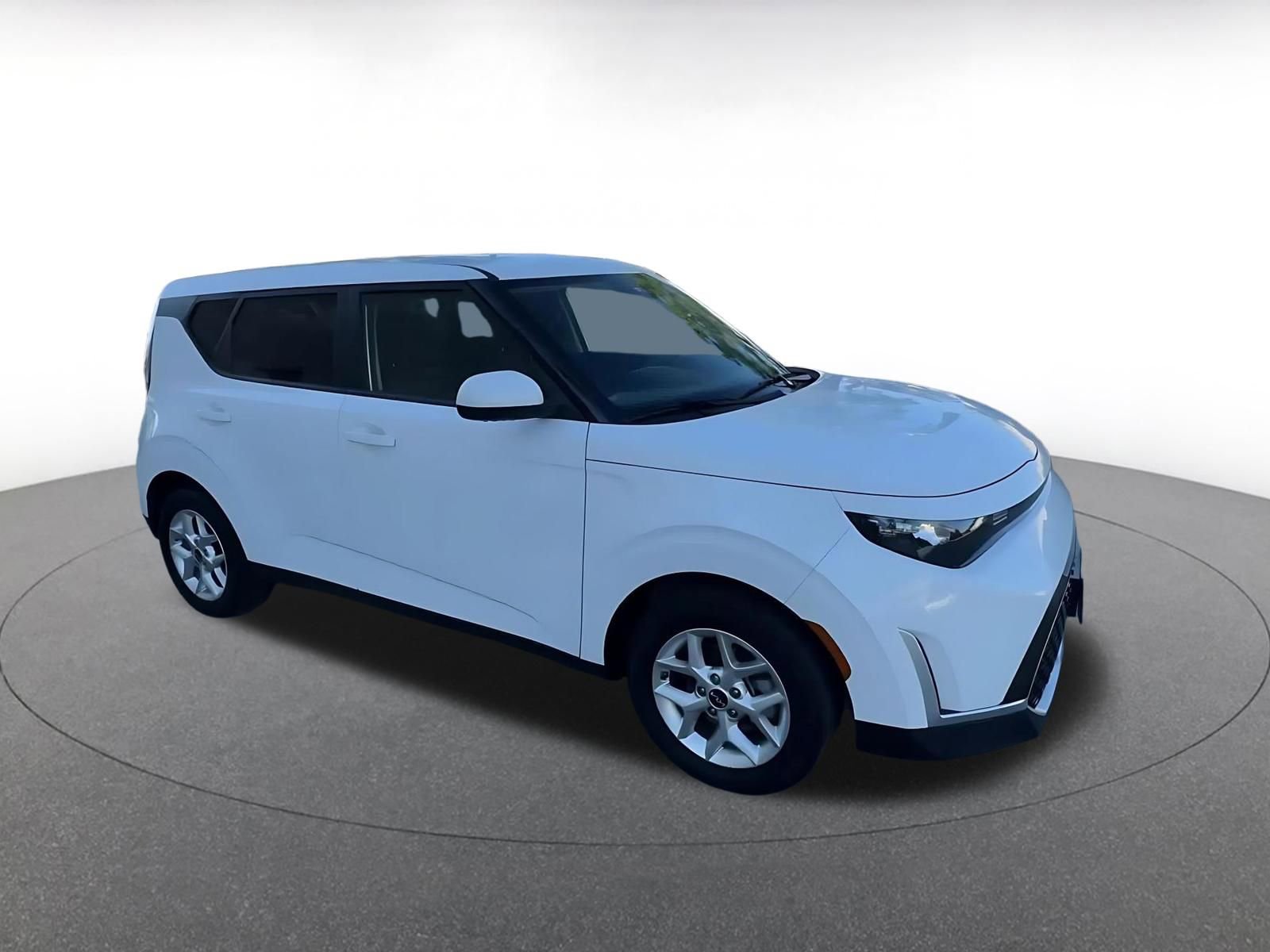 Used 2025 Kia Soul LX w/ LX Technology Package video 2