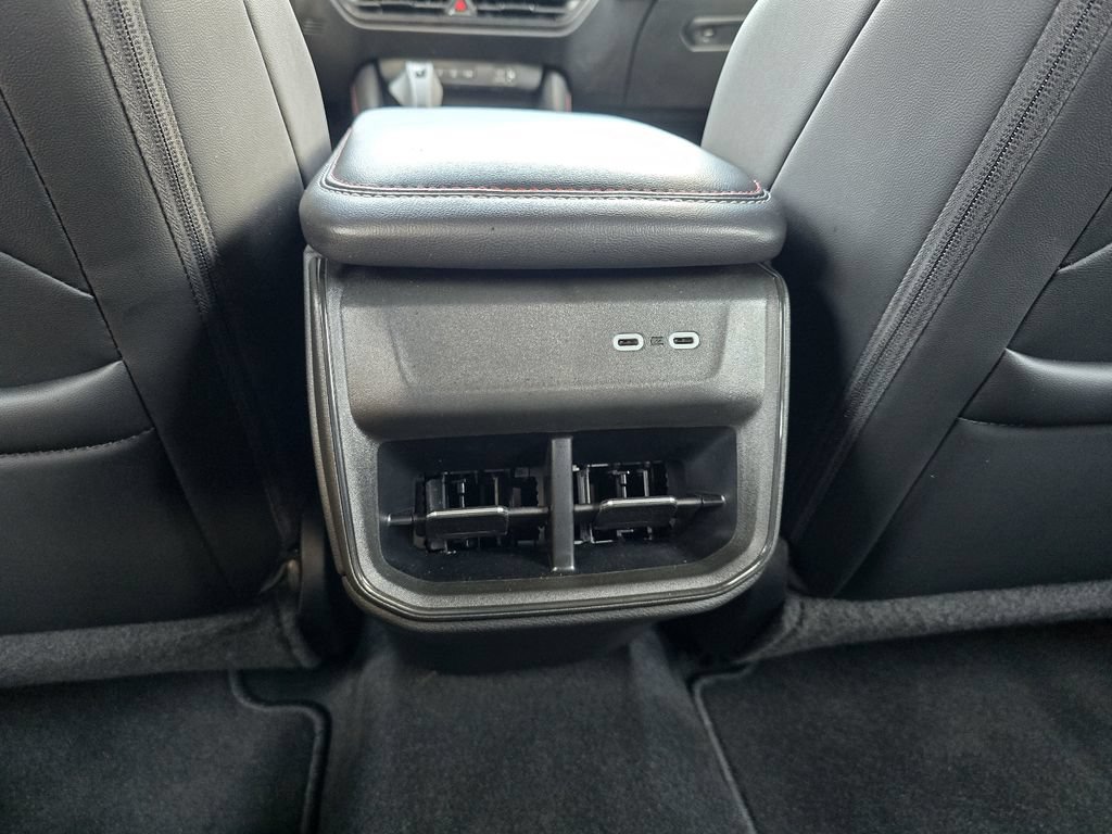 Used 2026 Dodge Charger Scat Pack AWD/4WD image 25