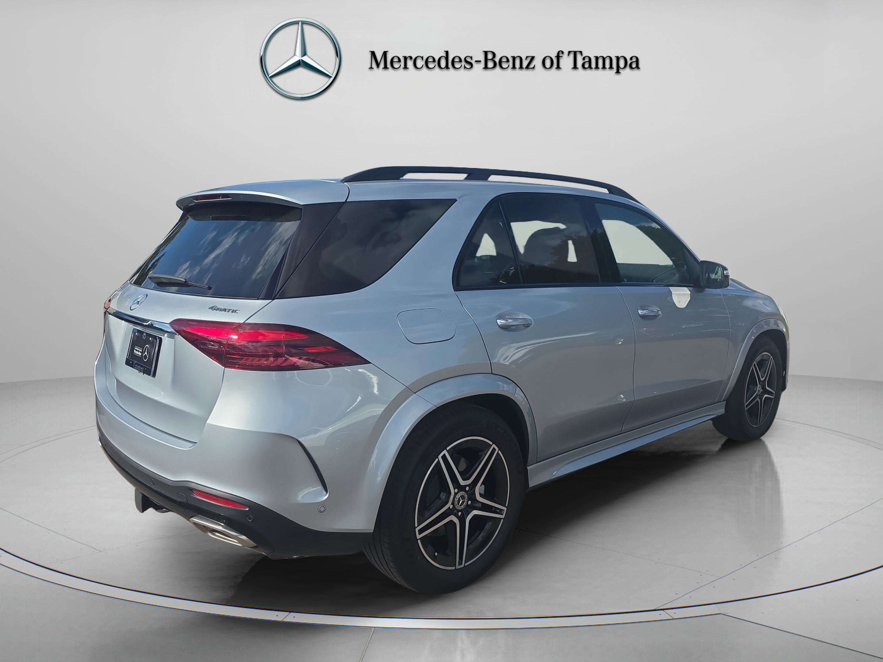 Certified 2025 Mercedes-Benz GLE 580 4MATIC image 3