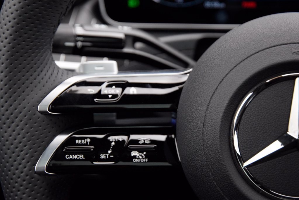 New 2026 Mercedes-Benz CLE 300 4MATIC Coupe image 23