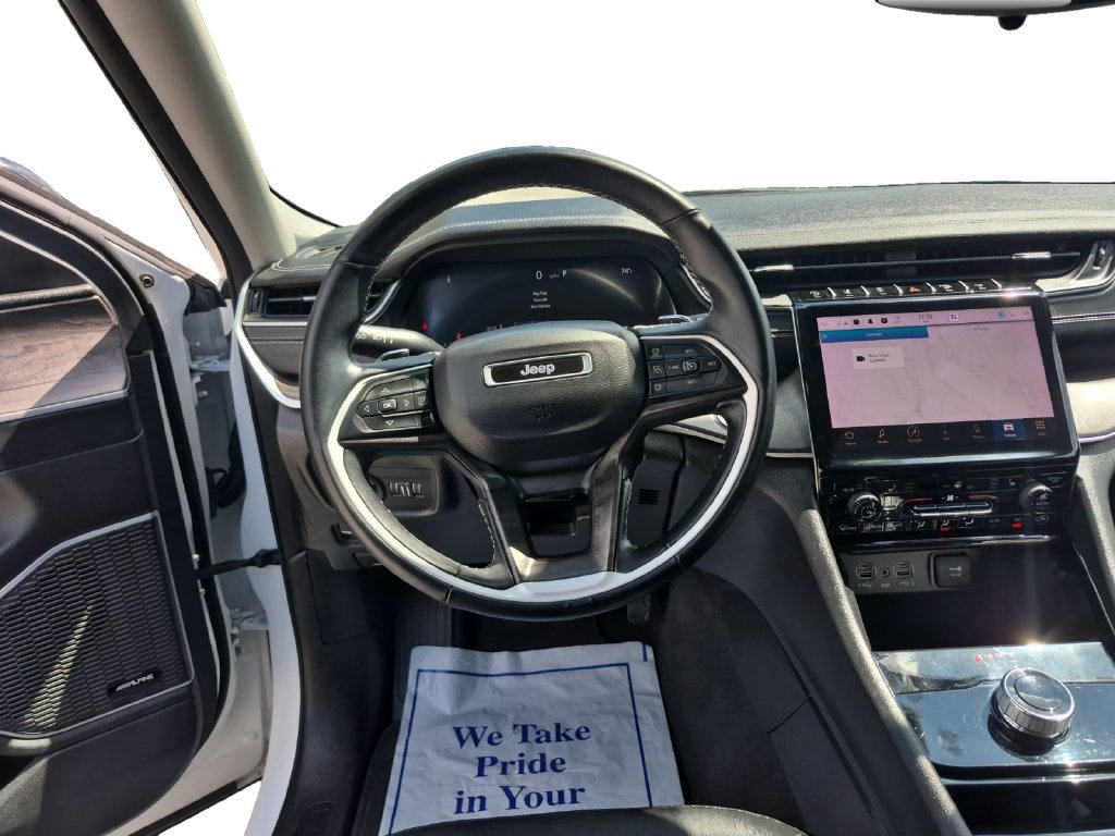 Used 2022 Jeep Grand Cherokee Limited RWD image 12