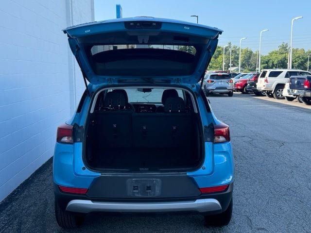 Certified 2025 Chevrolet TrailBlazer LT AWD/4WD image 8