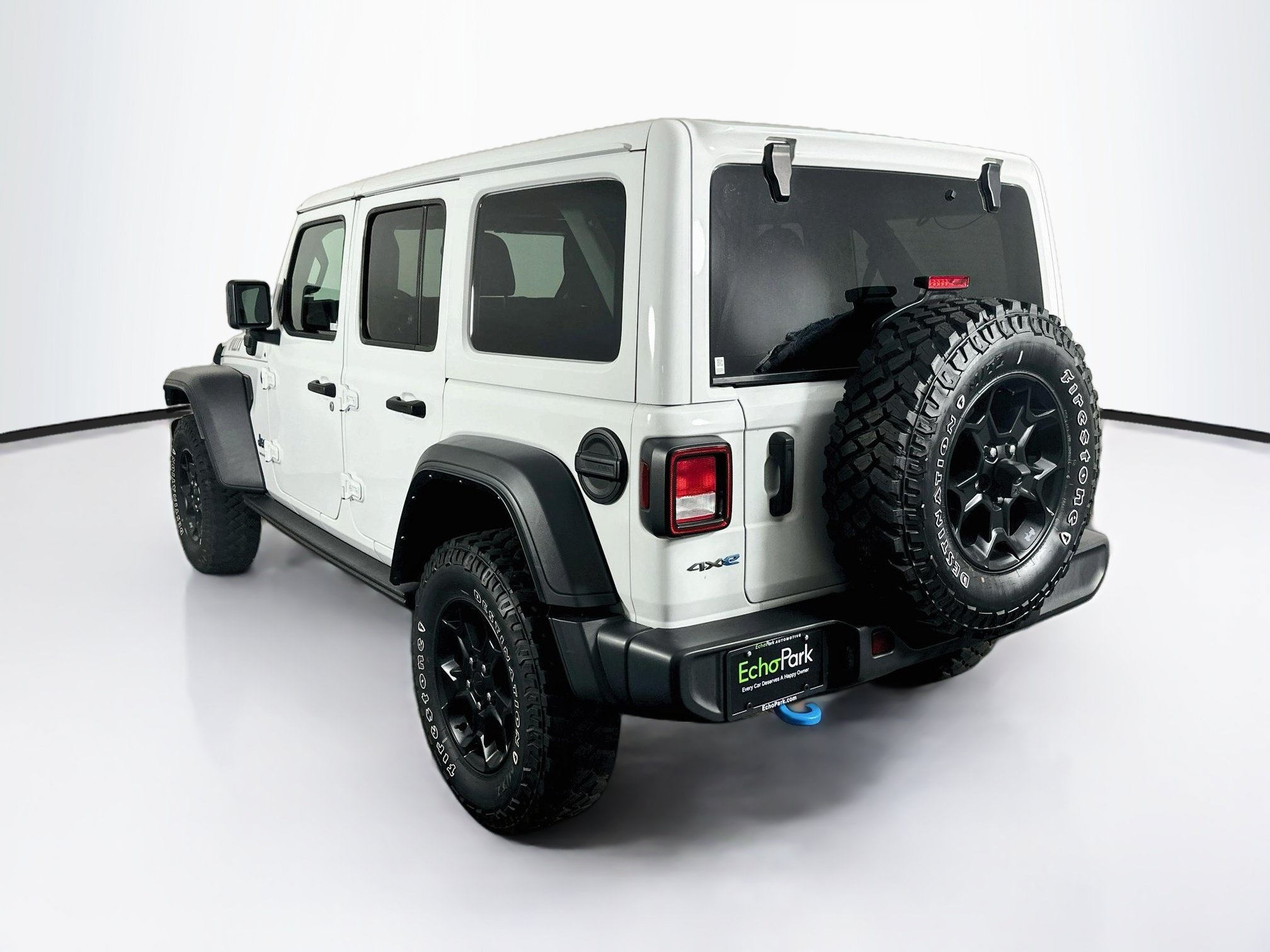 Used 2023 Jeep Wrangler Unlimited w/ Cold Weather Group AWD/4WD image 5