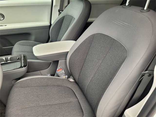 New 2026 Hyundai Ioniq 5 SE image 12