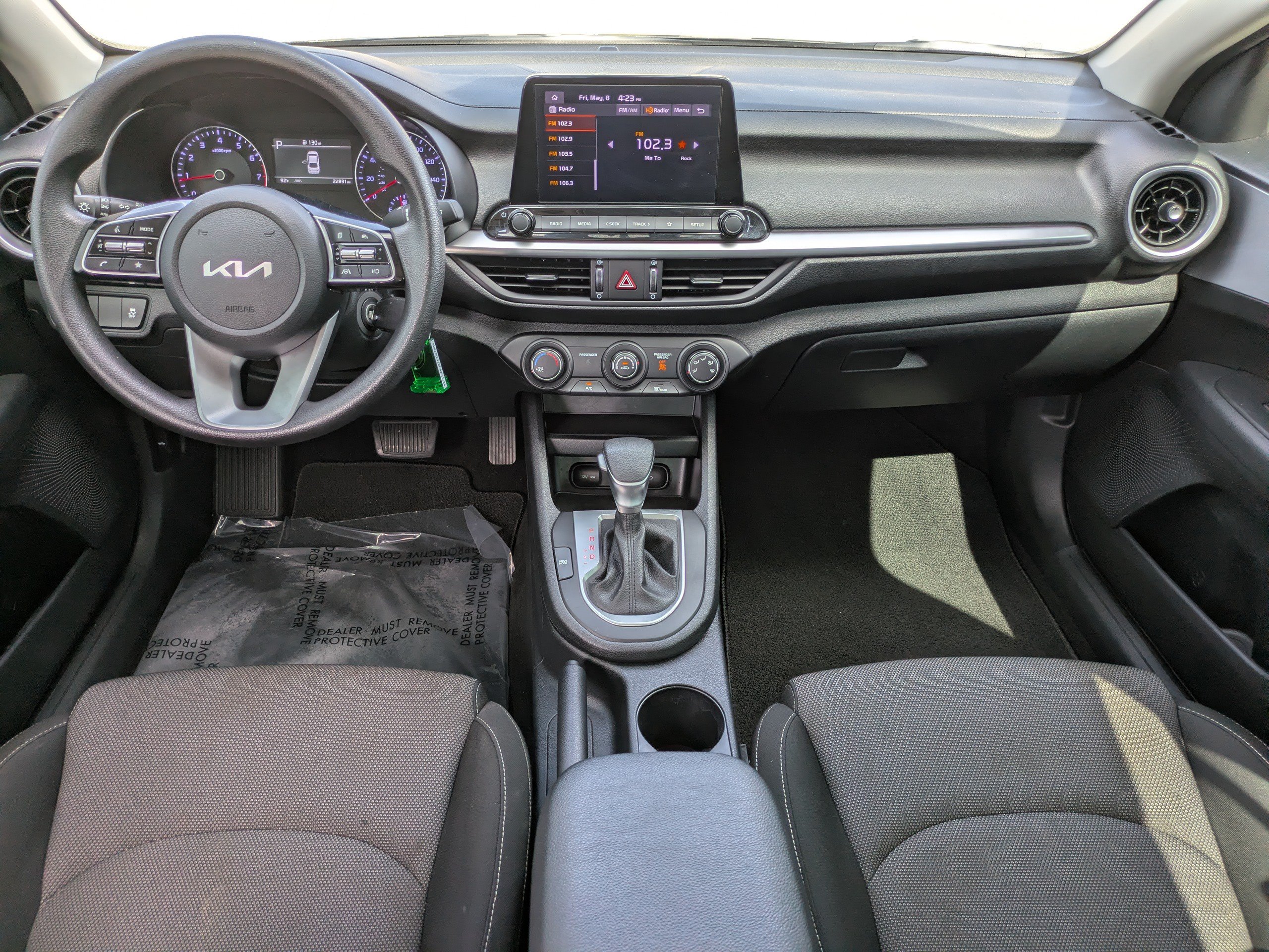 Used 2024 Kia Forte LXS w/ LXS Technology Package FWD image 13