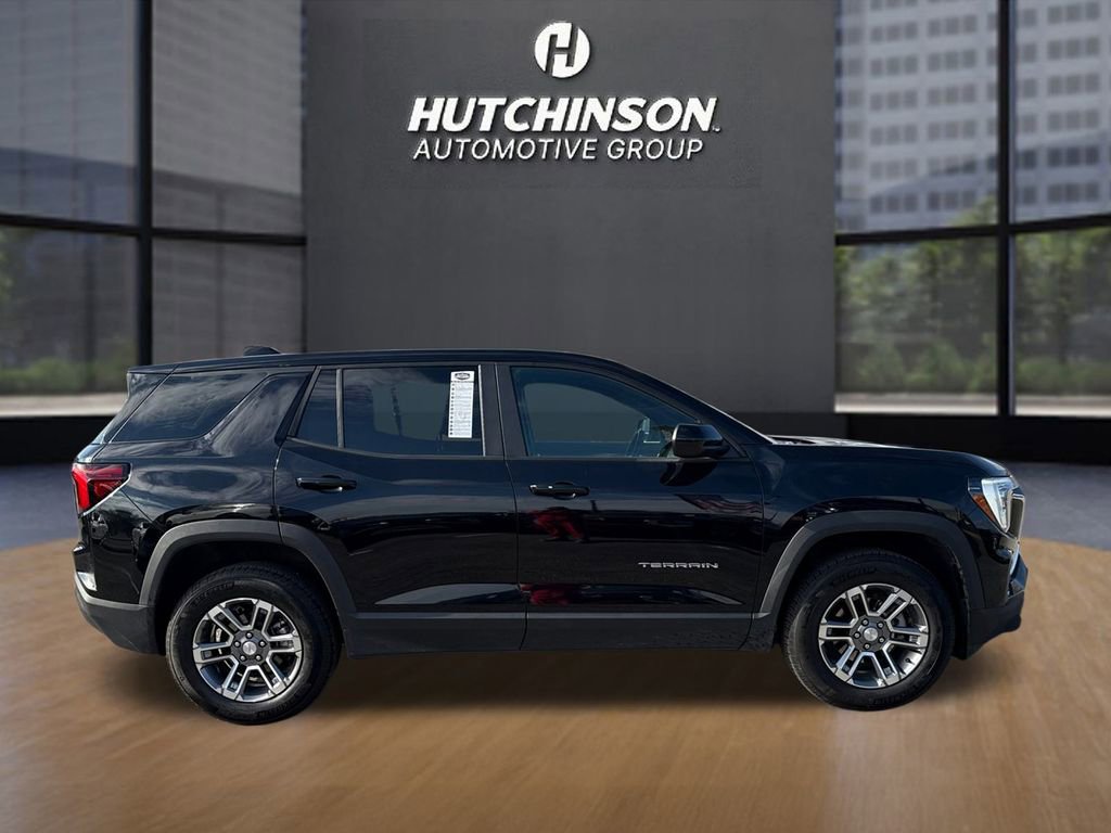 Certified 2025 GMC Terrain Elevation image 8