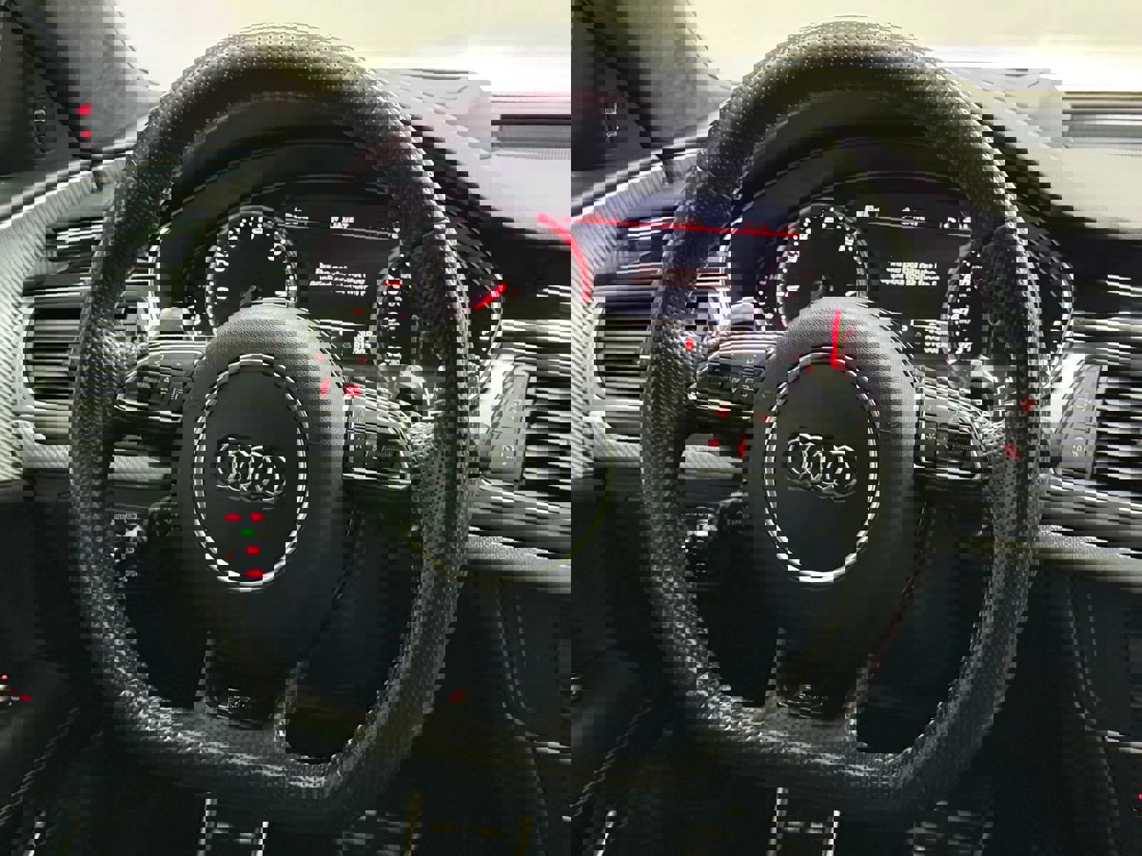 Used 2016 Audi RS 7 Prestige w/ RS 7 Dynamic Package image 29