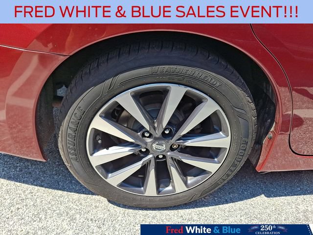 Used 2016 Nissan Altima 2.5 SV FWD image 9