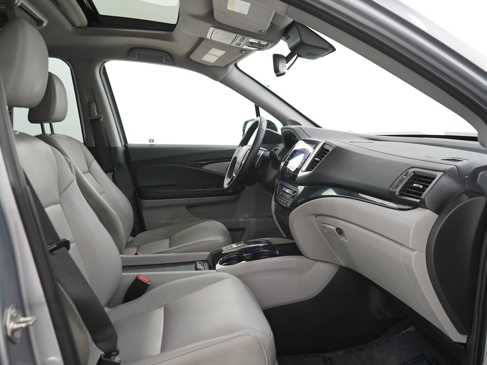 Used 2017 Honda Pilot Touring image 14