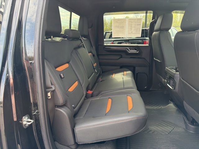 Used 2024 GMC Sierra 2500 AT4 w/ AT4 Premium Plus Package AWD/4WD image 14