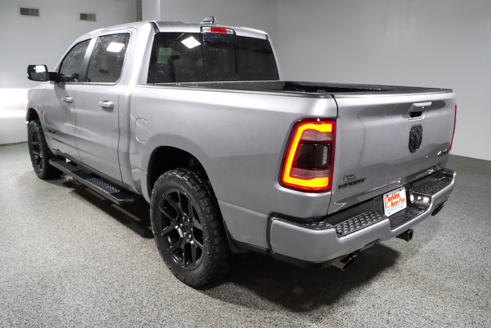 Used 2022 RAM 1500 Sport w/ Rebel Level 2 Equipment Group AWD/4WD image 10