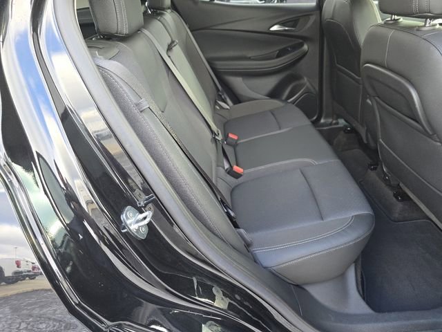 Used 2023 Buick Encore GX Select w/ Sport Touring Package FWD image 21