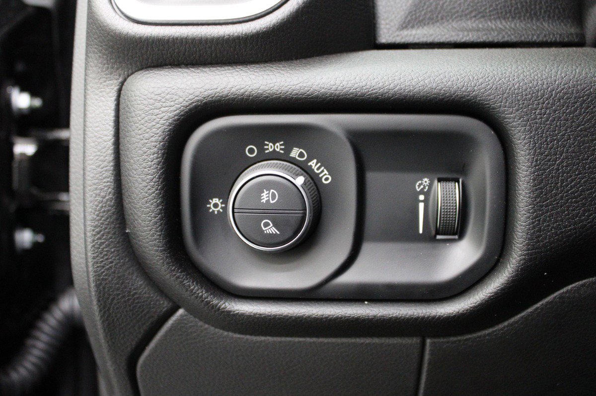 Used 2025 RAM 2500 Big Horn image 16