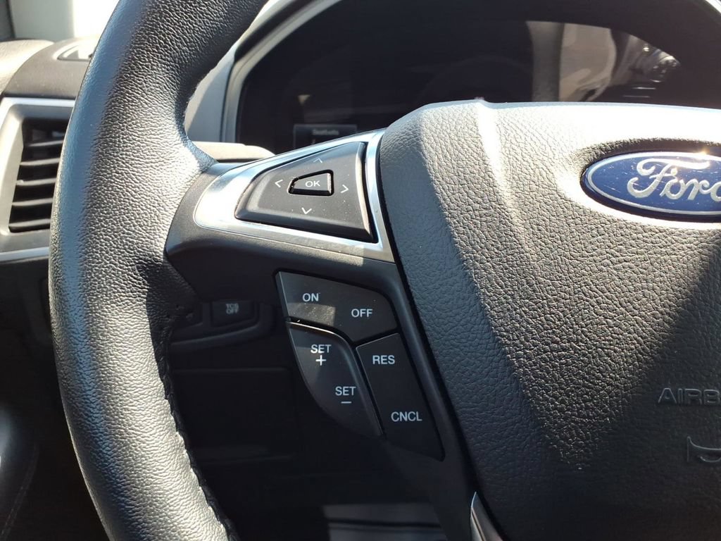 Certified 2023 Ford Edge SEL w/ Convenience Package AWD/4WD image 15