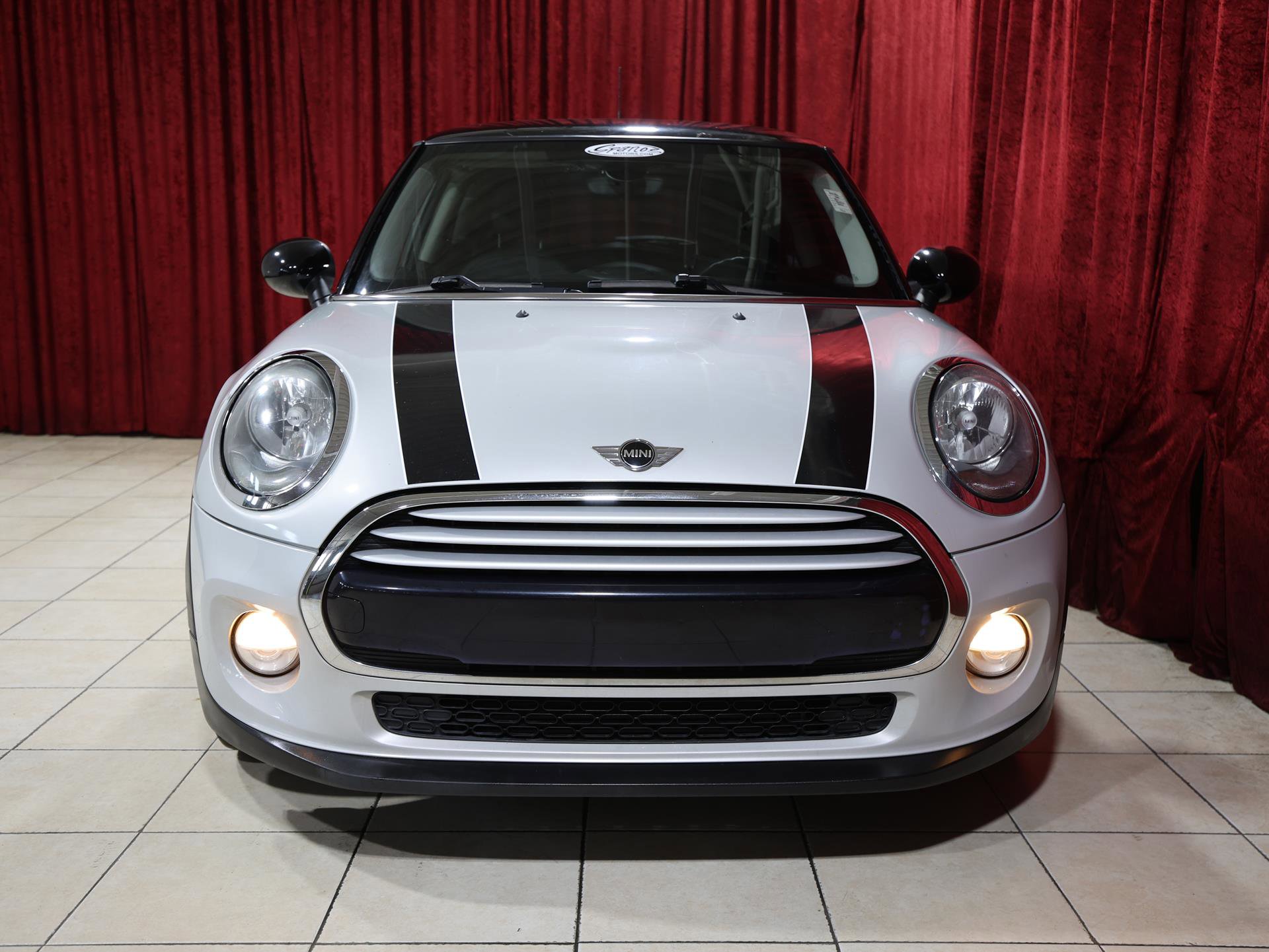 Used 2015 MINI Cooper 2-Door Hardtop image 9