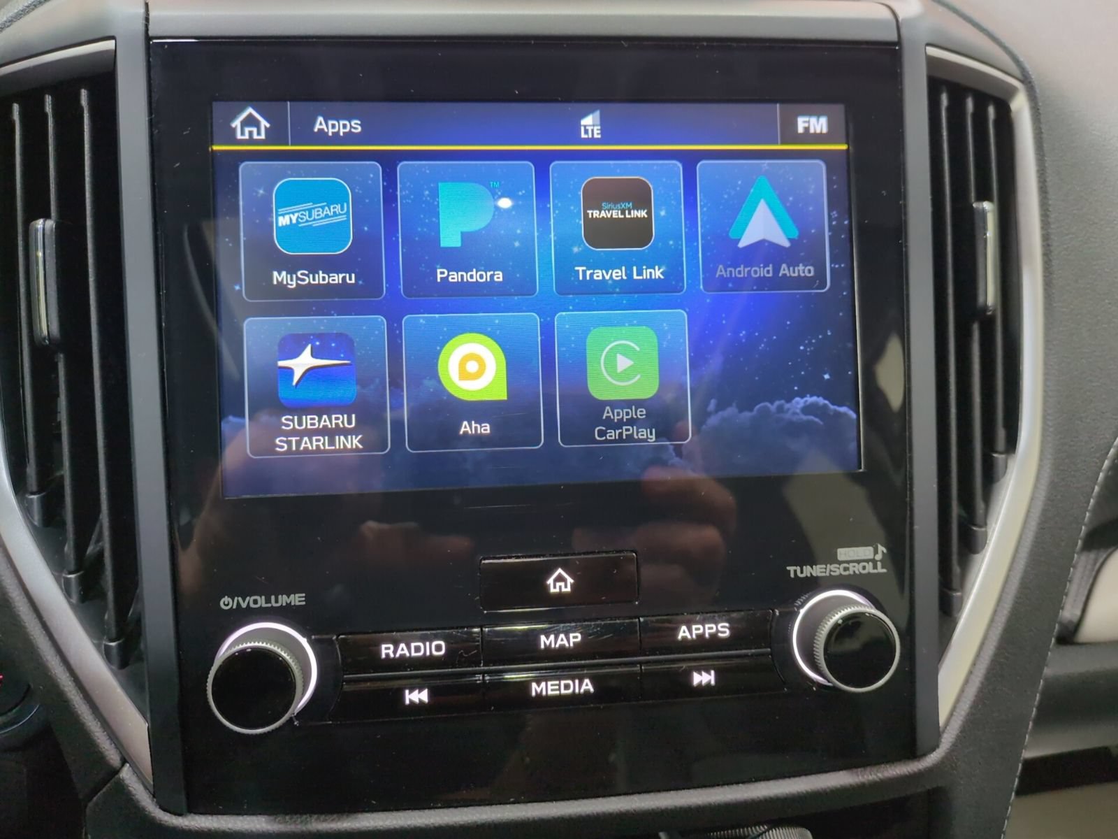 Certified 2024 Subaru Forester Limited w/ Pop Package 2 AWD/4WD image 27