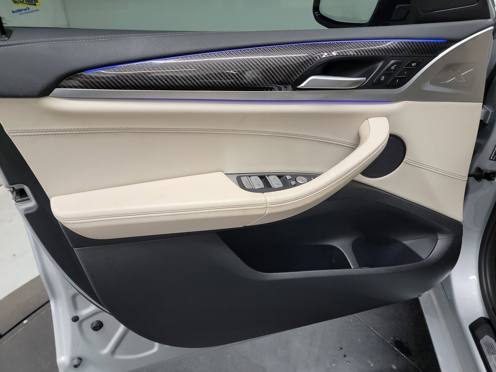 Used 2021 BMW X4 xDrive30i w/ M Sport Package image 8